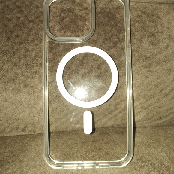 Nimble Disc Case For IPhone 14 Pro Max With MagSafe Compatibility - Picture 2 of 7